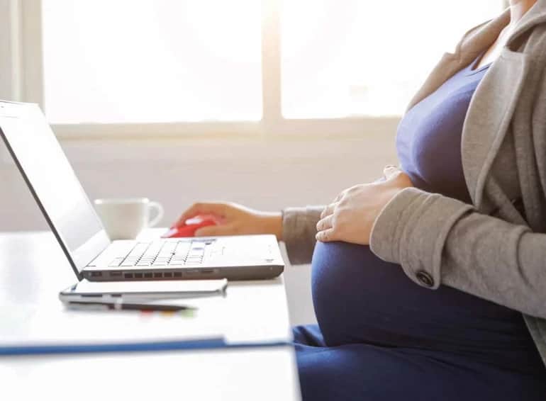 TBMM Komisyonu’ndan Geçti: Doğum İzni Süresi Uzatılıyor