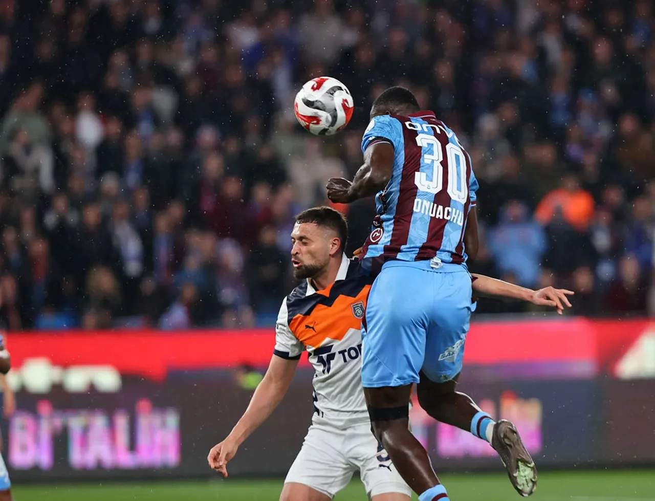 Trabzonspor Zirve Yarışında Büyük Fırsatı Kaçırdı